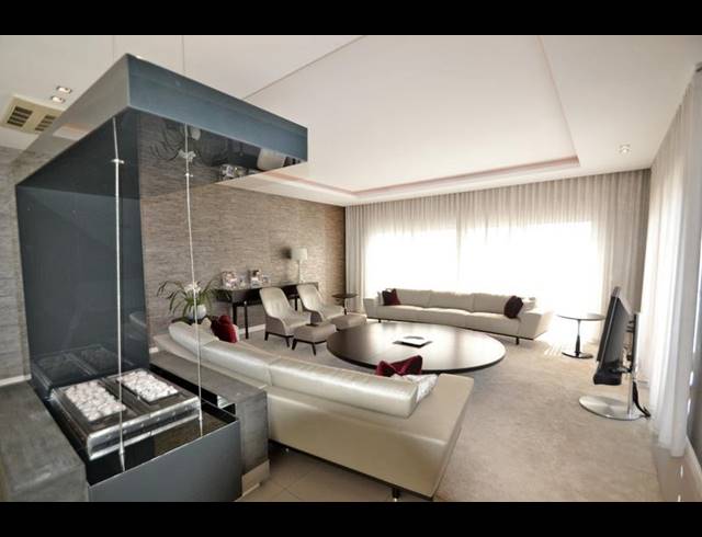 5 BEDROOM APARTMENT FOR SALE IN MORNINGSIDE